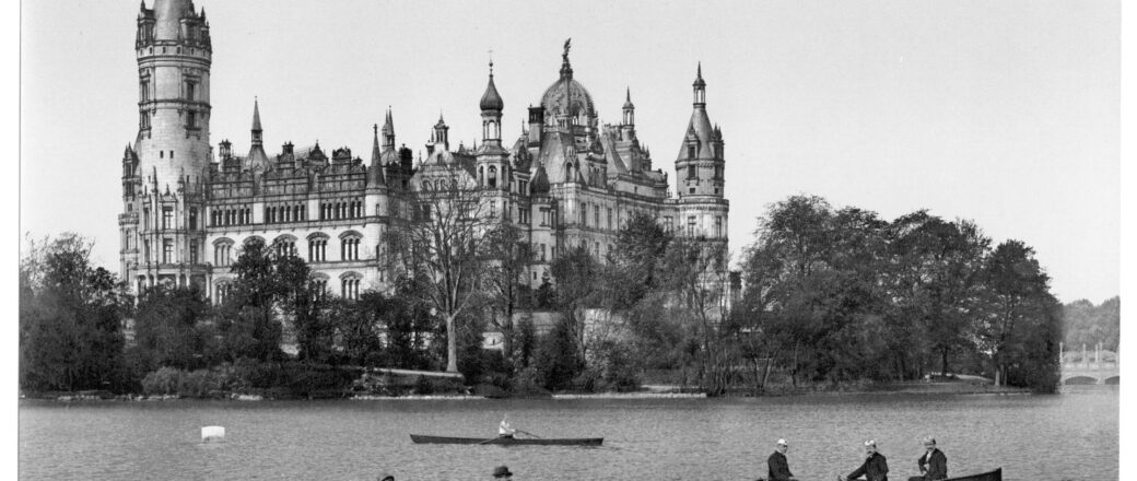 Vintage: Historic B&W photos of Mecklenburg-Schwerin, Germany (1890s)