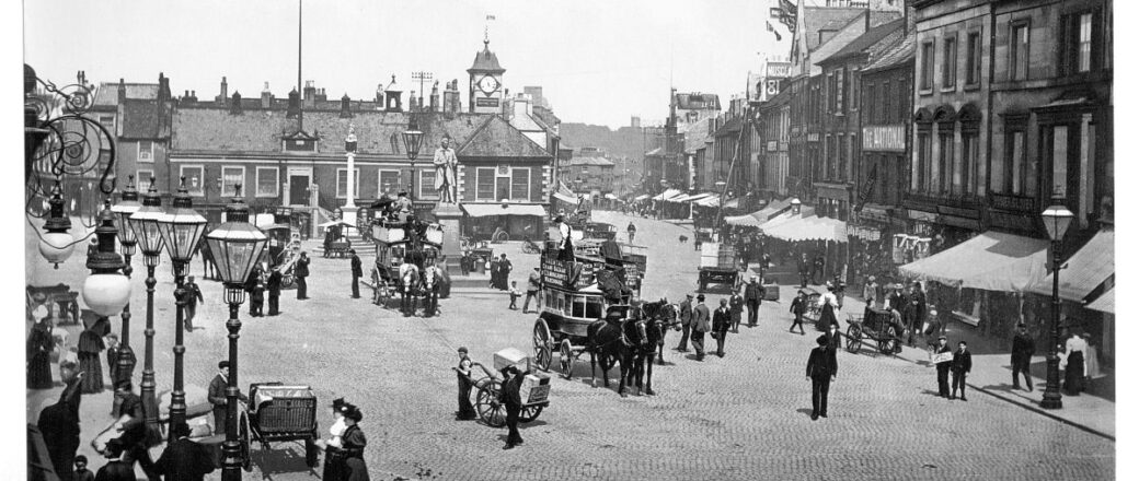 Vintage: Historic B&W Photos of Victorian-Era Canterbury and Carlisle