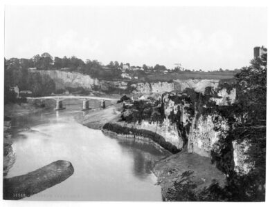 Vintage: Historic B&W Photos of Victorian-era Chepstow, Wales