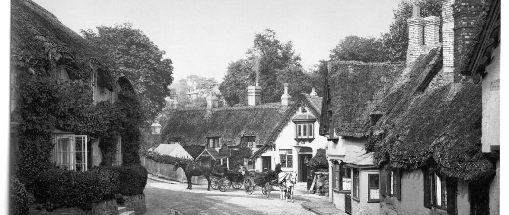 Vintage: Historic B&W Photos of Victorian-era Isle of Wight, England
