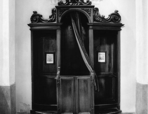 Michael Kenna: Confessionali
